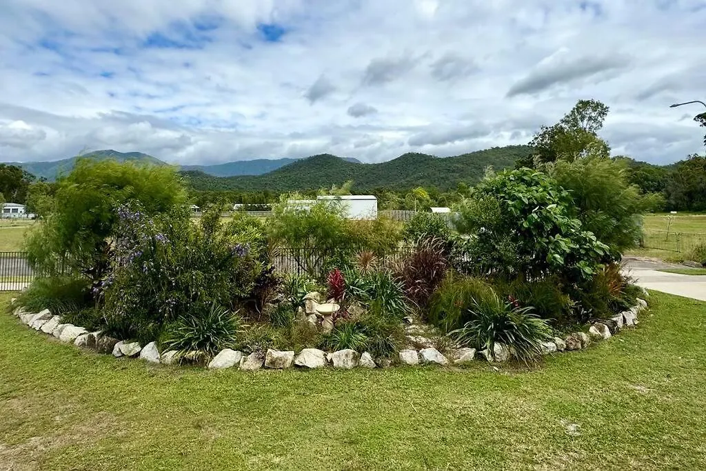 Anglers Retreat Villa Cardwell Australia