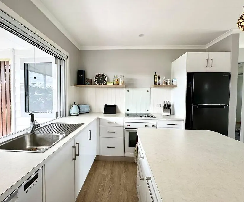 Holiday home Anglers Retreat Villa Cardwell Australia