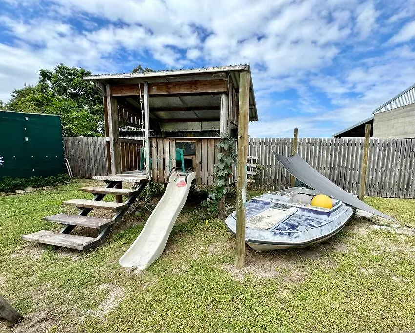 Anglers Retreat Villa Cardwell Holiday home